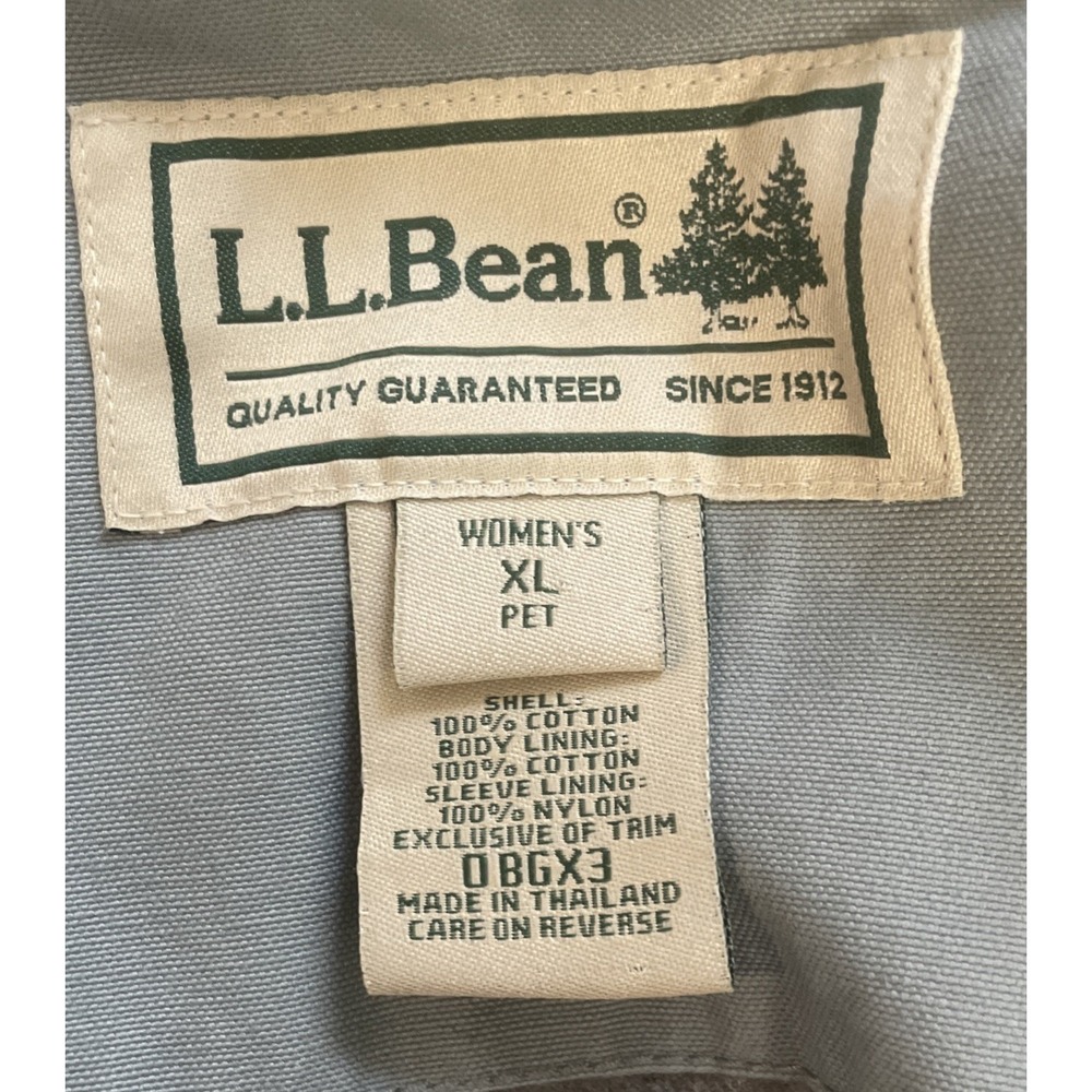 Vintage Women's LL Bean Barn Chore Jacket Coat Size XL Petite Flannel Lined Blue - Picture 12 of 14